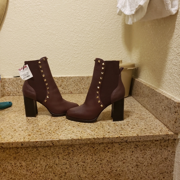 Red Valentino Ankle boots - Picture 1 of 3